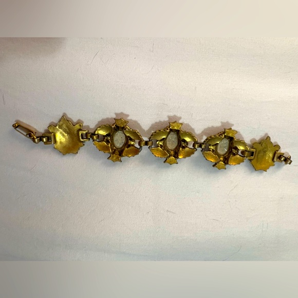 Vintage Heraldic Bracelet - Picture 4 of 4